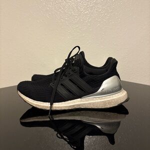adidas Men's Ultraboost 4.0 DNA Trail Running Shoe